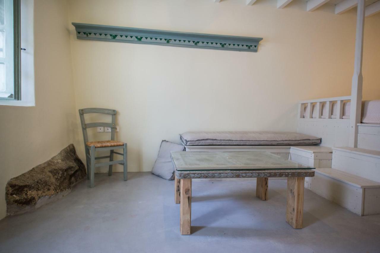 Pyrgos Stone House Villa Emporeiós Eksteriør billede