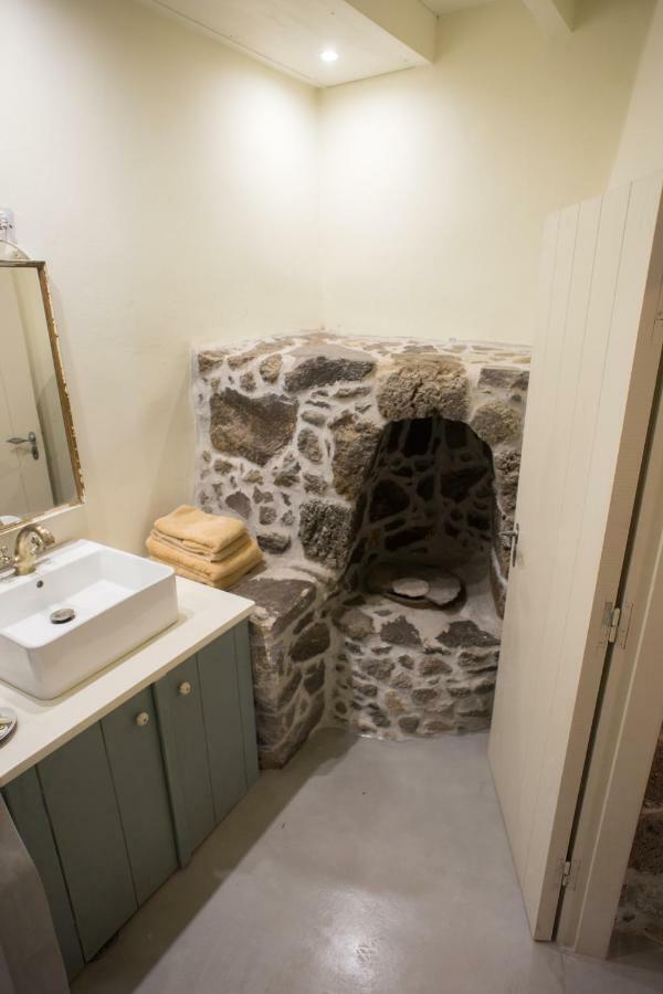 Pyrgos Stone House Villa Emporeiós Eksteriør billede