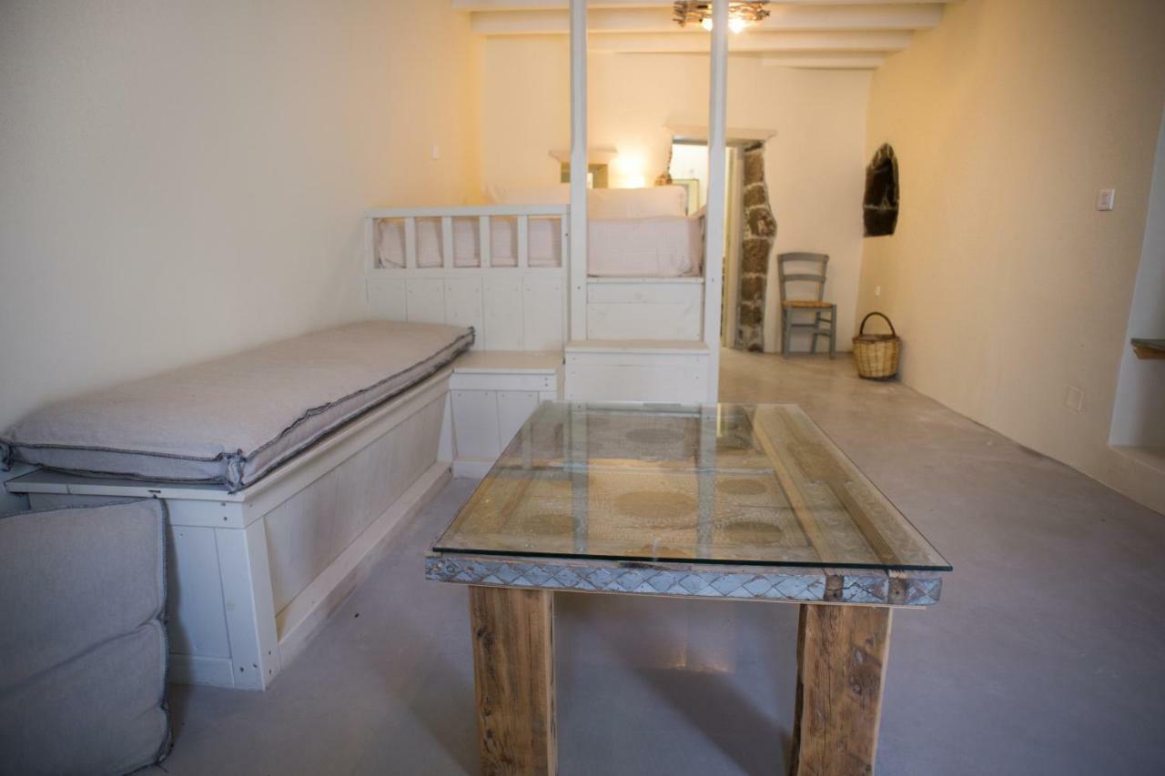 Pyrgos Stone House Villa Emporeiós Eksteriør billede
